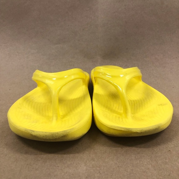 OOFOS Oolala Flip Flop Sandals sz 8 - Picture 2 of 10